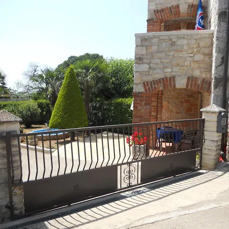 Holiday House With A Parking Space Kirmenjak, - 16515 * Porec