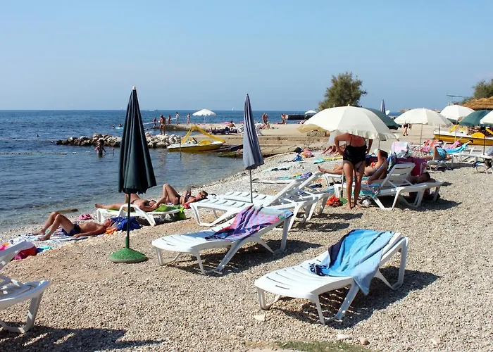 Holiday House With A Parking Space Kirmenjak, - 16515 Tatil Evi *